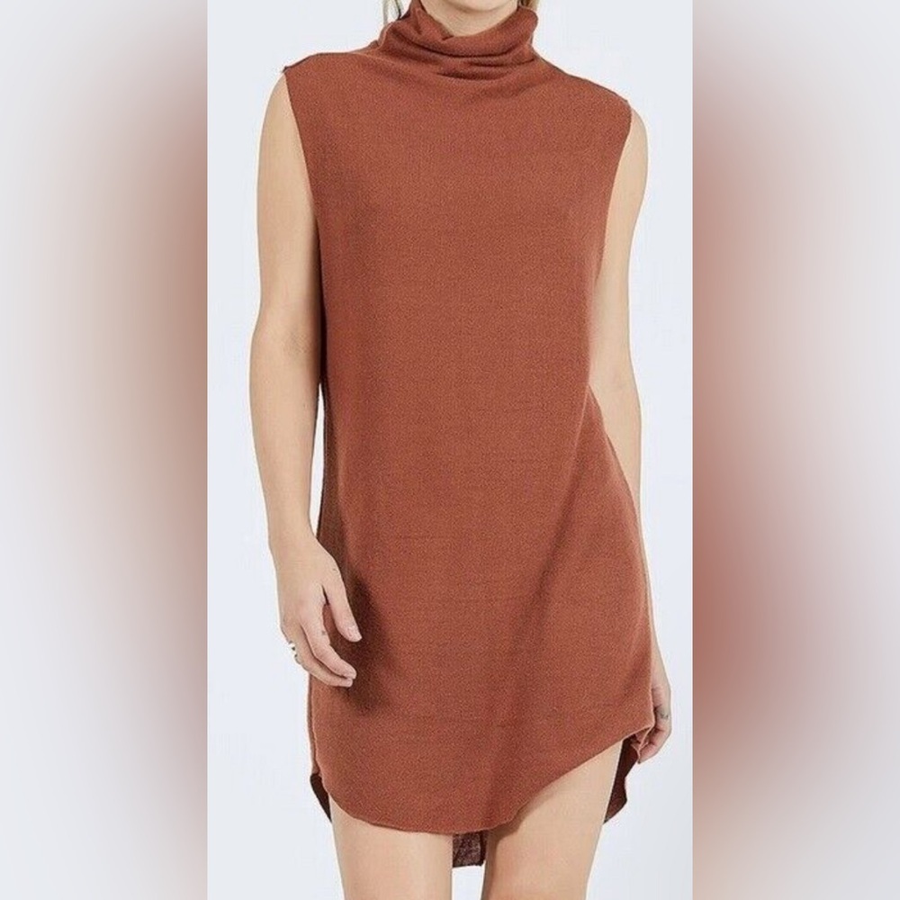 Joah Brown Lenox Dress - NWT - Size M/L